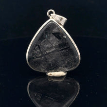 Загрузить изображение в средство просмотра галереи, Tourmalinated Quartz Pendant 33×30 mm Silver 925
