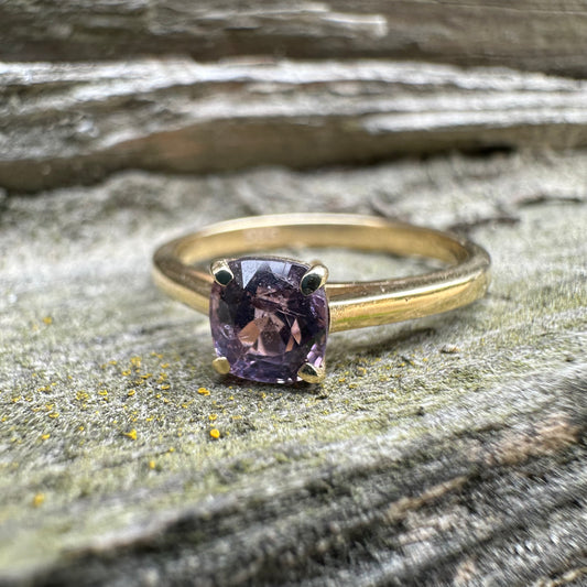 Spinel Ring Gold 585 0.8 ct