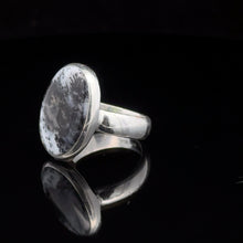 Загрузить изображение в средство просмотра галереи, Кольцо Агат мерленит размер; серебро 925
