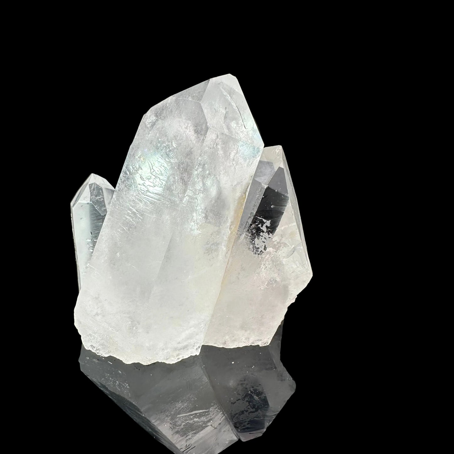 Quartz Crystal 210 g 7 × 6 cm