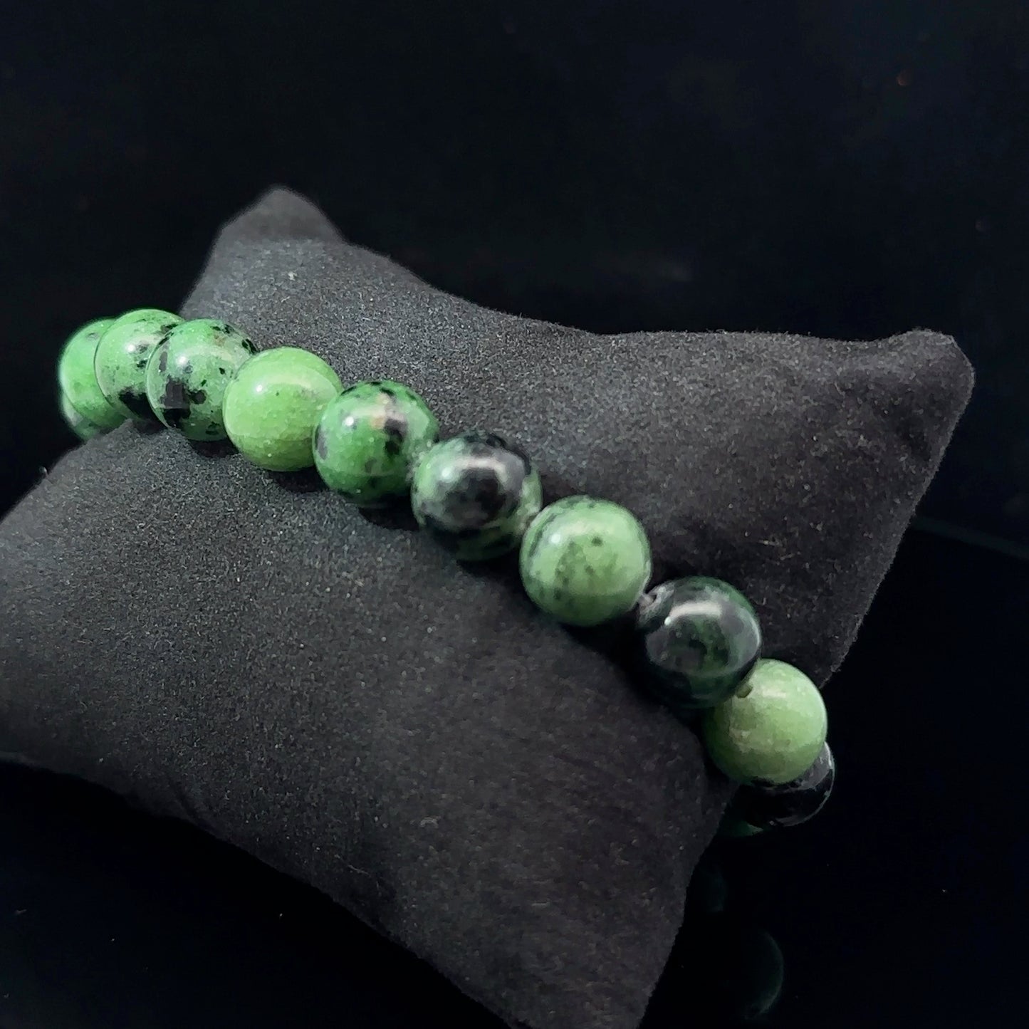 Zoisite Bead Bracelet 10 mm 20 Beads