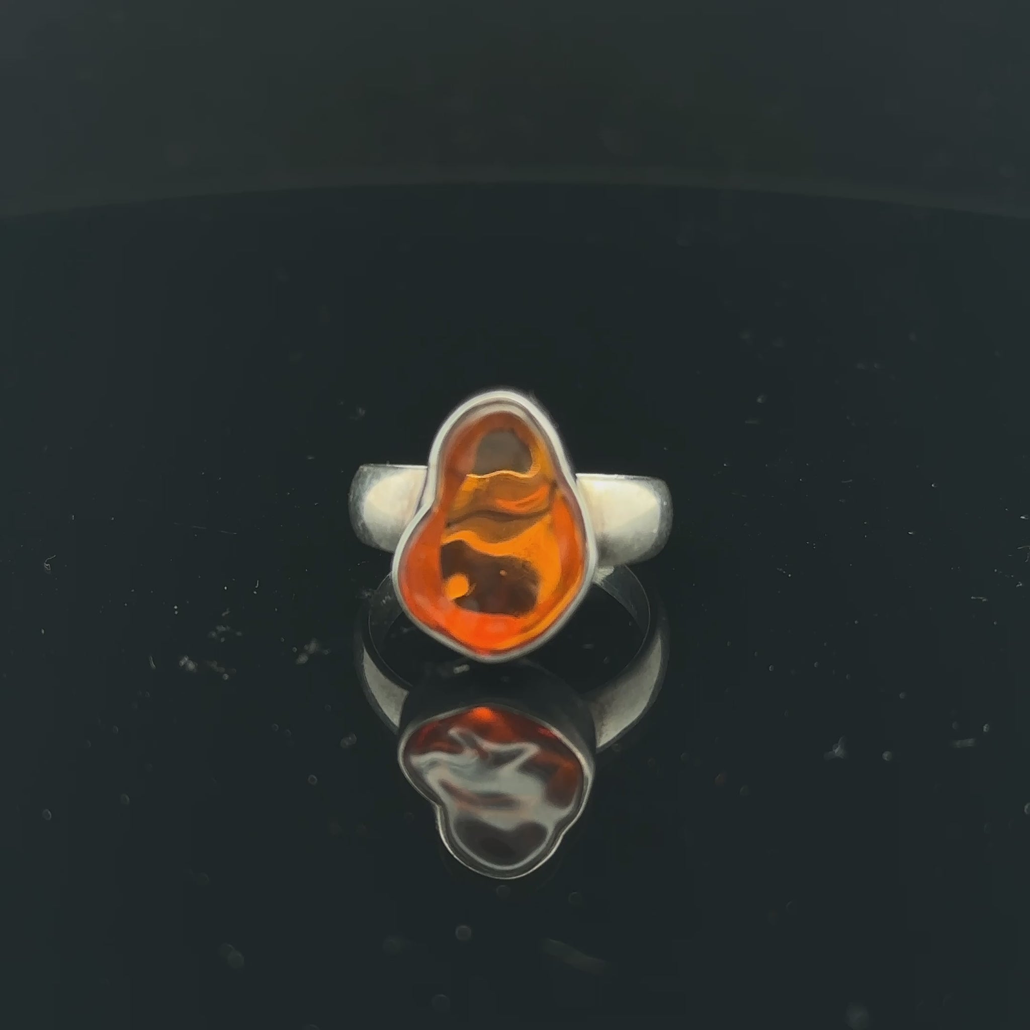 Fire Opal Ring, 4.2g, size 17; 925 sterling silver