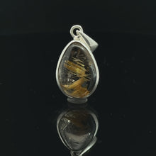 Load and play video in Gallery viewer, Quartz pendant with rutile, 5 g, 3 x 1 cm; 925 sterling silver
