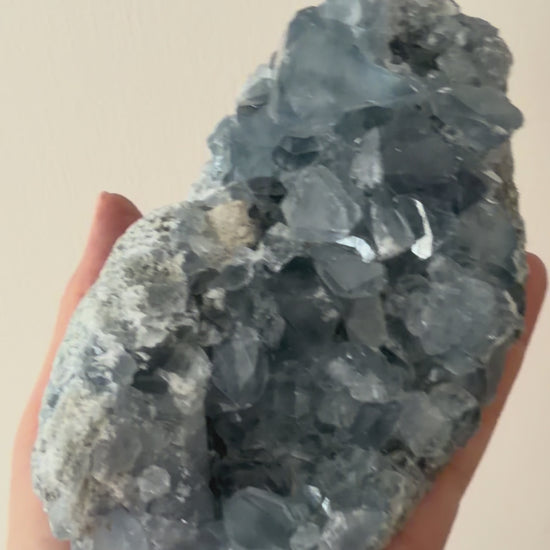 Celestine Druze 1100 g 