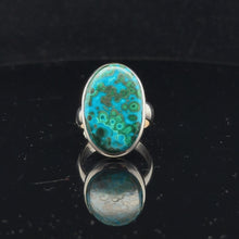 Load and play video in Gallery viewer, Chrysocolla Ring Size 18,5, 8gr
