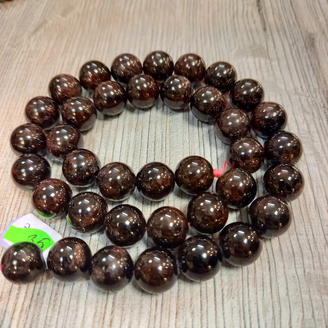 Бусины гранат 10мм 38шт