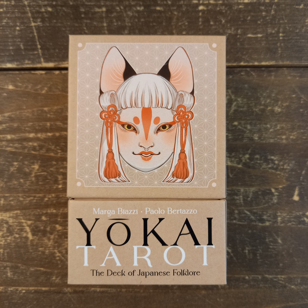 Yokai Tarot: The Deck of Japanese Folklore Paolo Bertazzo