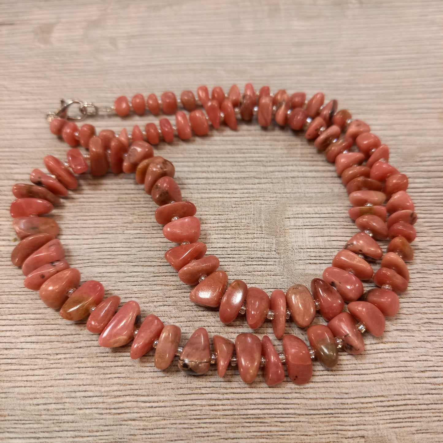 Rhodonite necklace, beads 5-10mm, 50cm
