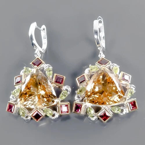Citrīna, granāta un hrizolīta auskari, 55x31x14 mm, 26,4 g; 925. proves sudrabs.