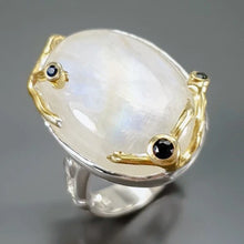 Загрузить изображение в средство просмотра галереи, Moonstone (Adularia) Ring Size 19 Silver 925
