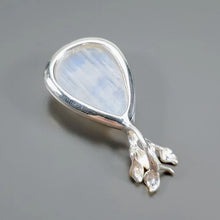 Load image into Gallery viewer, Moonstone (Adularia) Pendant Silver 925
