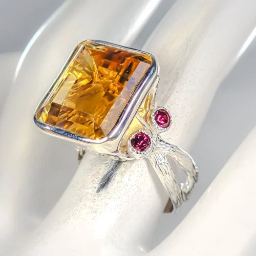 Citrine Quartz Ring Silver 925 30 ct Size 18.5 11.7 g