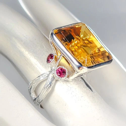Citrine Quartz Ring Silver 925 30 ct Size 18.5 11.7 g