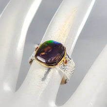 Загрузить изображение в средство просмотра галереи, Кольцо Аммолит 12x11 мм  4.9гр 18 размер; серебро 925
