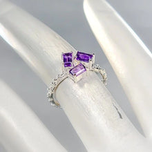 Загрузить изображение в средство просмотра галереи, Кольцо Аметист 5x3 мм   2.7 гр , 16,5 размер ; серебро 925
