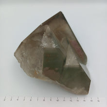 Load image into Gallery viewer, Quartz, 1375g, 16×13×9cm, m29
