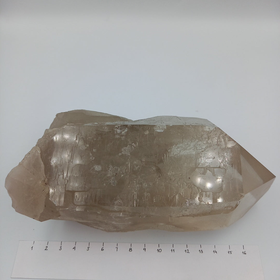 Кварц, 1350г, 17×10×8см, м30