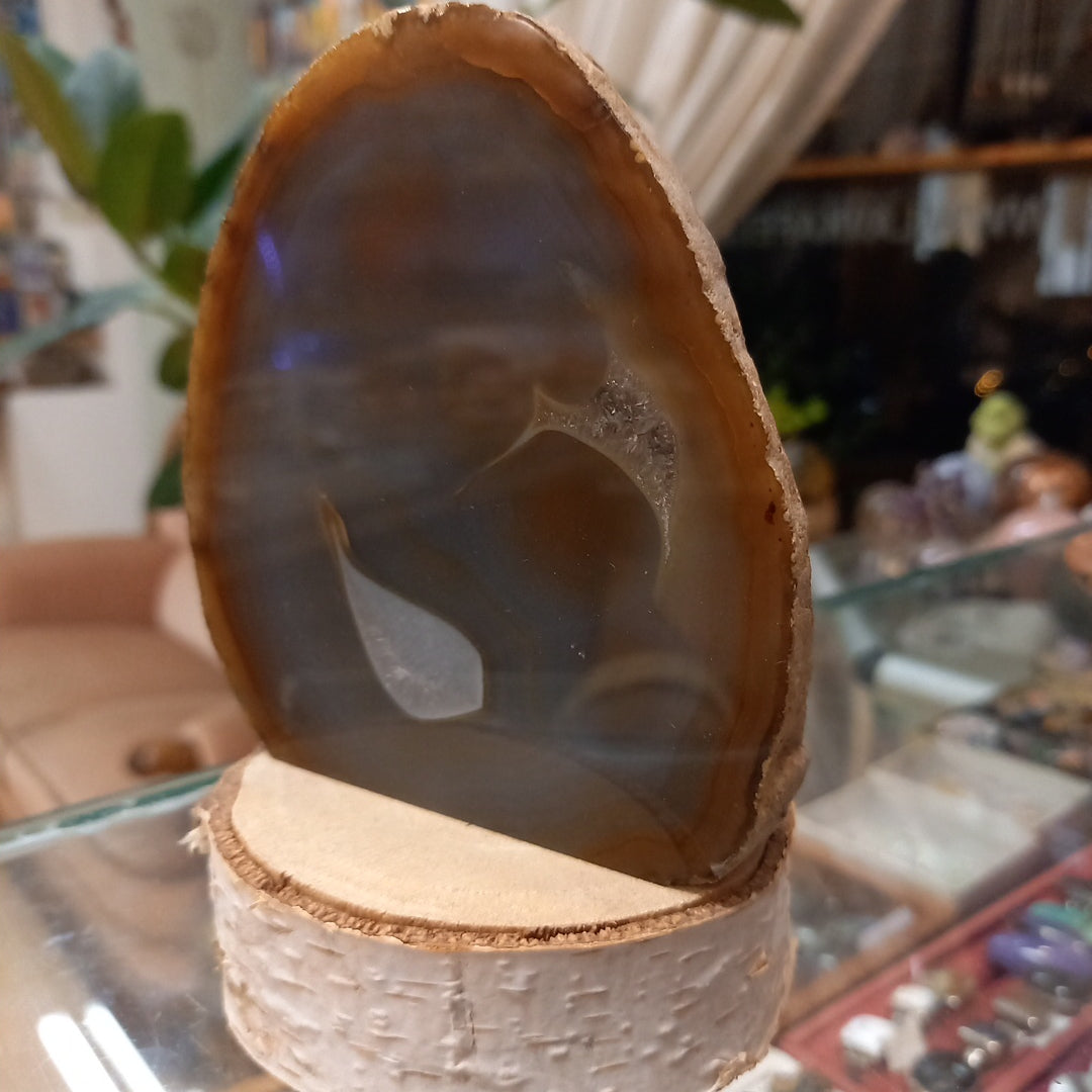 Agate Geode 540 g 11 cm