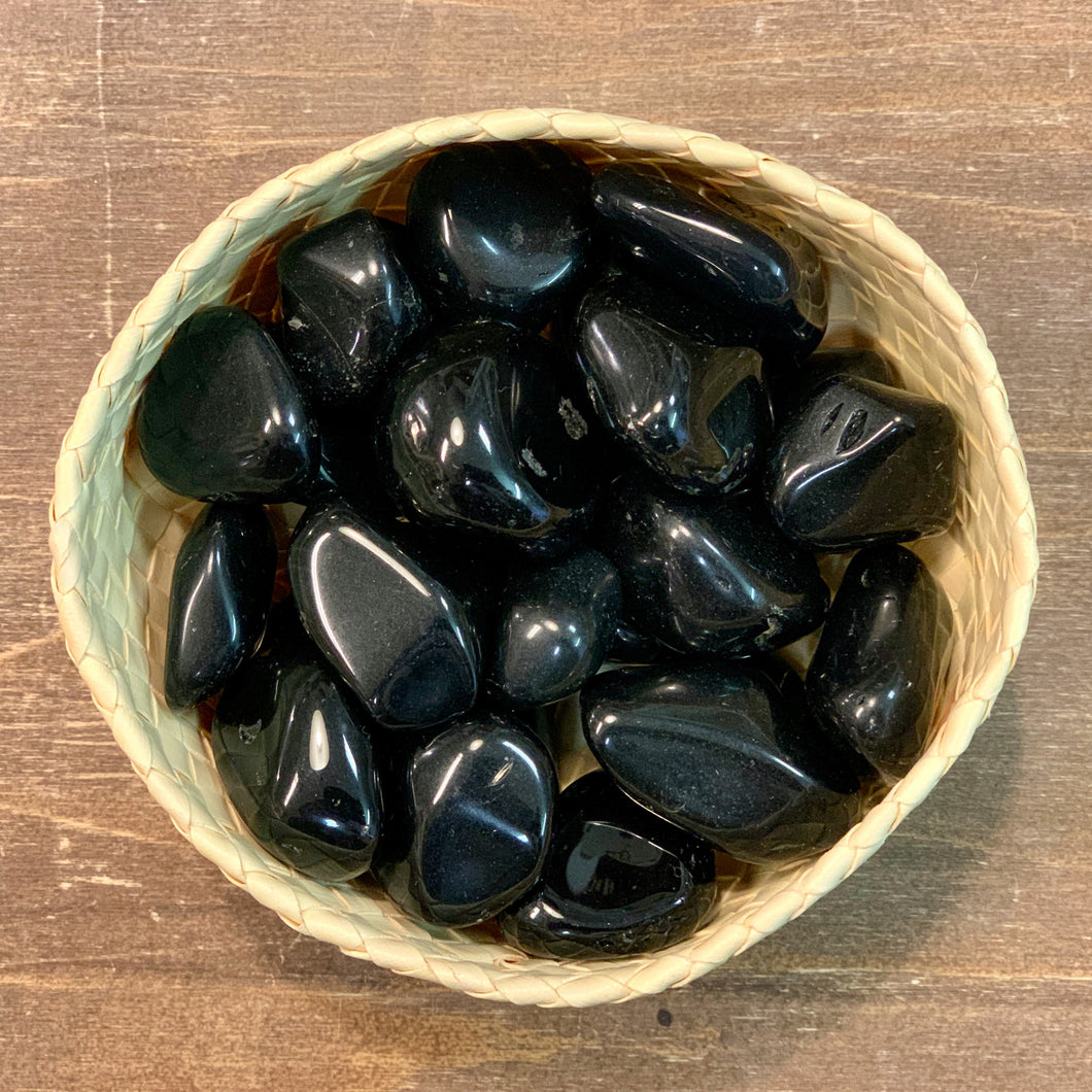 Melnais obsidiāns L 26-36g 2,5-3,5cm