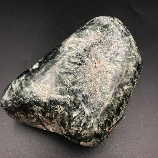 Seraphinite 567 g 12 × 8 × 4 cm