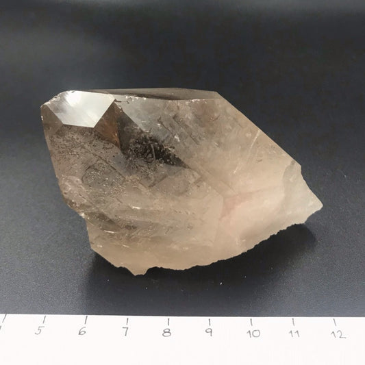 Quartz 49 g 6 × 3 × 3 cm